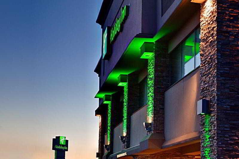 Holiday Inn Calgary Airport By Ihg Exterior foto